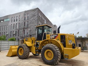 Cargadora de Ruedas CAT 966H Usada en Buenas Condiciones, Motor Original, Pocas Horas de Trabajo, Funcionamiento Fluido, Bien Mantenida, Disponible en Stock - Product Image 6