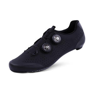 Chaussures de cyclisme à semelle résistante à l'usure, antidérapantes, pour VTT, route, triathlon et compétition. - Product Image 1