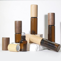 Flacon distributeur en verre transparent brun de 5 ml, 10 ml, 15 ml avec bouchon en bois, mini flacon carré pour huile essentielle et parfum, design roll-on