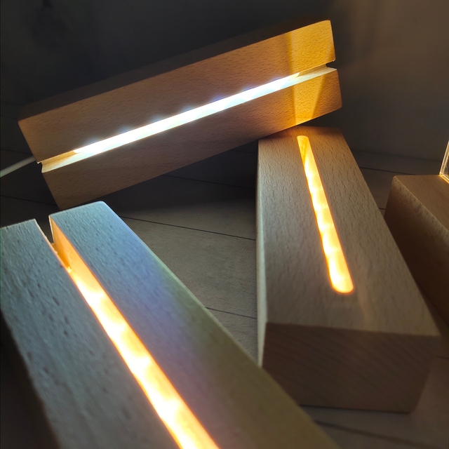 High Quality Modern Rectangle 3D Night LED Lamp with Beech Wood Base and Clear Acrylic USB Rechargeable Three Colors of Light