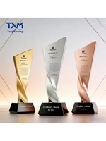 Nouveau trophée créatif en résine cristalline, gravure personnalisée, procédé UV, logo personnalisé, certifié pour les employés exceptionnels et les concours
