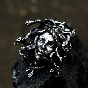 SS8-1305P Neues Design 316L Edelstahl Punk Schlangen-Prinzessin Medusa-Anhänger Gothic Biker Schmuck Geschenk - Product Image 2
