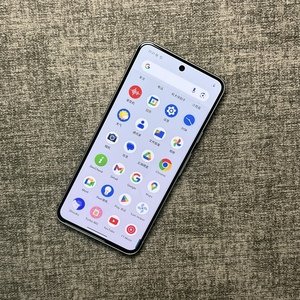 สมาร์ทโฟน 8 เครื่อง สีเขียวมิ้นท์ 5G Octa Core CDMA LTE ระบบปฏิบัติการ Android 14 หน้าจอ OLED พร้อมเซ็นเซอร์ลายนิ้วมือ บรรจุภัณฑ์แบบกำหนดเองภาษาอังกฤษ - Product Image 5
