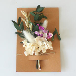 Mini Bohemian <span class=keywords><strong>Chic</strong></span> <span class=keywords><strong>Pampas</strong></span> Flower Cake Flower Decoración de mesa Botella de becerro Mini Flores secas - Product Image 1