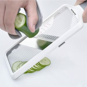 Mandoline multifonctionnelle pour grossistes, lame réglable en acier inoxydable, facile à nettoyer pour une découpe rapide des fruits et légumes - Product Image 6