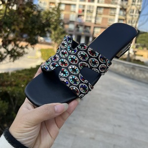 Sandalias Planas de Mujer con Pedrería Colorida, Correa en H, Punta Cuadrada, Cómodas para Uso Diario, Casual y al Aire Libre - Product Image 3