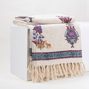 ผ้าห่มโซฟาสำหรับตกแต่งผ้าฝ้ายออร์แกนิกพิมพ์ลายดอกไม้งานแฮนด์เมดปรับแต่งได้ตามต้องการ - Product Image 3