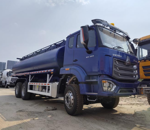 Nouveau Camion-citerne à carburant SINOTRUK HOWO <span class=keywords><strong>NX</strong></span> 6X4 380HP 15000L avec moteur diesel, en promotion pour 2026 - Product Image 3