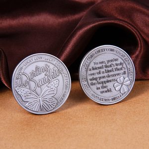 Tùy chỉnh bốn lá <span class=keywords><strong>c</strong></span>ỏ ba lá Daisy Đồng Xu Kỷ Niệm 3D <span class=keywords><strong>c</strong></span>ứu trợ mạ vàng hợp kim may mắn quyến rũ kim loại mã thông báo cho <span class=keywords><strong>c</strong></span>á<span class=keywords><strong>c</strong></span> bên <span class=keywords><strong>c</strong></span>ổ phiếu <span class=keywords><strong>c</strong></span>ó sẵn - Product Image 2