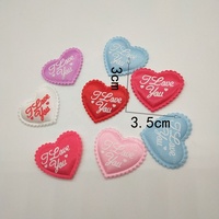 Lot de 100 patchs en tissu satiné 3D rembourrés en forme de cœur de 3,5 cm à coudre pour chapeaux et décoration intérieure - Saint-Valentin