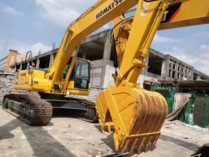Excavatrice d'occasion Komatsu PC240LC-8 en excellent état, 24 tonnes, haute qualité, modèle 2023, capacité de la benne de 1,2 m, moteur puissant - Product Image 6