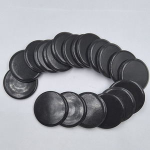 Escamas redondas de piedra Bian negra de 50 mm para colchones, cojines, masajes y uso terapéutico - Product Image 1