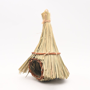 Nid d'oiseau tissé en paille 30x10cm, décoration suspendue pour jardin extérieur, fait à la main pour les oiseaux - Product Image 4