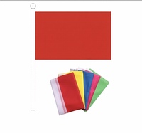 Drapeau rectangulaire coloré en polyester rouge, jaune et bleu pour cérémonie d'ouverture de compétition sportive, idéal pour le team building en extérieur - Vente chaude