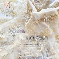 Tissu brodé en organza double couche à paillettes florales scintillantes pour robe et costume de scène