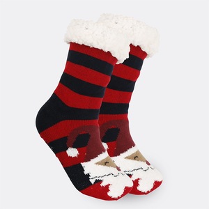 KTS253 produttori OEM Logo personalizzato Santa Claus alk da <span class=keywords><strong>donna</strong></span> in pile <span class=keywords><strong>antiscivolo</strong></span> punto trasparente spesso inverno caldo casa calzini - Product Image 3