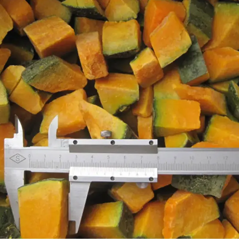 Werkslieferung Massenverpackung IQF natürliches frisches Gemüse gefrorene kürbis Diced
