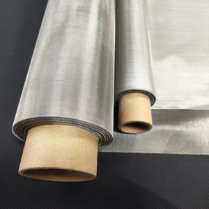 नए ऊर्जा वाहनों के लिए 304 स्टेनलेस स्टील गर्मी विच्छेदन नेट स्टील रासायनिक फिल्टर स्क्रीन - Product Image 1