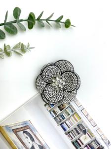 महिलाओं की किंग यू सी 010 गैंडे जूते गैंडे और फूल अलंकरण के साथ - Product Image 6