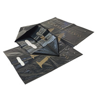 Machine de fabrication de sacs en polyéthylène à poignée souple à fermeture latérale