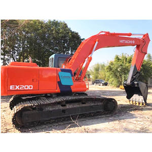 Excavatrice d'occasion Hitachi ZX200 en excellent état, performances fiables, fonctionnement fluide, pour les travaux de construction de moyenne envergure - Product Image 2