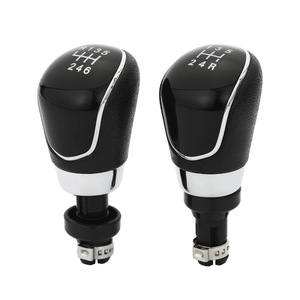 Pomo de palanca de cambios de cuero negro y plateado de 5 y 6 velocidades ergonómico para vehículos Ford - Product Image 4
