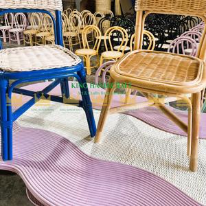 Multicolore pour les enfants Chaise en rotin artisanale pour les enfants-Parfait pour les fêtes avec un design écologique et confortable - Product Image 3