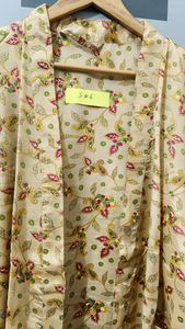 Kimono de seda 100% para mujer, con estampado floral y de peces, estilo bohemio, para festivales y uso diario. - Product Image 6