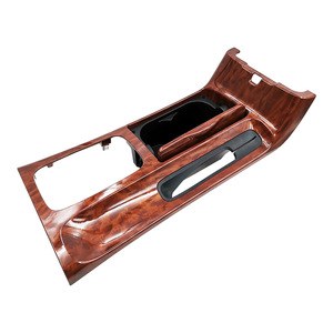 Panel de Consola Central Sirui 5013B Color Madera de Durazno Acabado Pulido Para Toyota Camry - Product Image 2