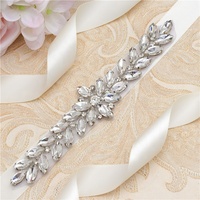 Ceintures de demoiselle d'honneur en diamant argenté Ceinture de mariée à coudre avec motif strass Styles mixtes Accessoires de robe pour les fêtes