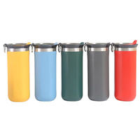 Vaso Térmico de Acero Inoxidable 304 de Doble Capa con Asa y Tapa, Capacidad de 20oz, Sistema de Elevación con Anillo para Exteriores, Taza de Café para Ciclismo