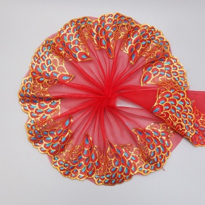 Tela <span class=keywords><strong>de</strong></span> encaje bordada con hilo en forma <span class=keywords><strong>de</strong></span> cola <span class=keywords><strong>de</strong></span> pavo real y fénix para vestido, ribete <span class=keywords><strong>de</strong></span> encaje con lentejuelas <span class=keywords><strong>de</strong></span> 20 cm <span class=keywords><strong>de</strong></span> ancho en stock - Product Image 2