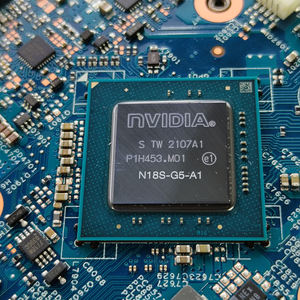 มาเธอร์บอร์ด5410 5418 15 5510 5518ของแท้ใหม่ MX450 i5-11300H ไซบอร์ก14TGL MB 19856-1 - Product Image 5