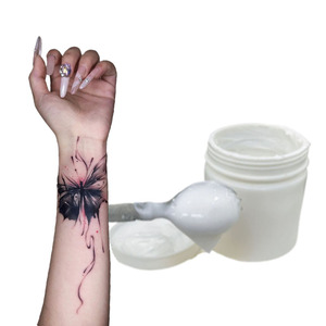 Crema para Tatuajes de Alta Calidad al por Mayor, 500 ml, Cadena de Suministro de Belleza, para Cuidado Posterior al Microblading y Retención del Color de Labios Permanente - Product Image 5