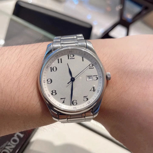 Timeless Classic Design, Mechanical Movement,Stainless Steel wristwatch,Textured Dial,Sapphire Crystal Glass, Date Display <b>watch</b> - Product Image 2
