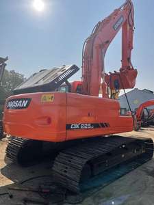 รถขุด Doosan DX225LC มือสองจากเกาหลี พร้อมเครื่องยนต์ ปั๊ม และมอเตอร์ กำลัง 115 กิโลวัตต์ ความจุบุ้งกี๋ 1 ลูกบาศก์เมตร ราคาดี ขาย - Product Image 2