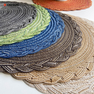 ชุดแผ่นรองจานสำหรับโต๊ะรับประทานอาหาร แผ่นรองจานหนังเทียมทนความร้อน ทำความสะอาดง่าย เหมาะสำหรับใช้ในร่มและกลางแจ้ง - Product Image 5