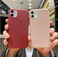 Vente en gros de coque arrière antichoc en silicone TPU de luxe pour iPhone 14 13 12 11 Mini Pro Max XR XS X coque arrière pour téléphone