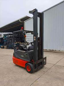 Chariot élévateur électrique Linde d'occasion haute capacité 1,6 tonne, batterie lithium-ion, levée 6 mètres, 4 roues, certifié CE, usage industriel, sans soudure - Product Image 4