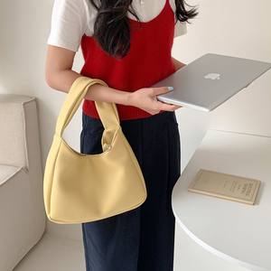 2025 Summer Retro Niche Soft PU Leather Texture Polyester Lining Casual Bucket <b>Tote</b> <b>Bag</b> for Women Commuting Large Capacity - Product Image 4