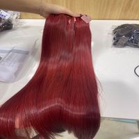 Extensions Vietnamiennes de Haute Qualité Rouge Feu Rose 100% Cheveux Vierges Remy Double Trame Teinture Plus Foncée Prêtes pour Femmes Noires Vente en Gros