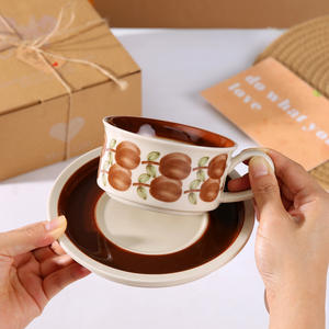 Juego de Tazas de Café y Té de Porcelana de Lujo Ligero y Retro, 2 Tazas y 2 Platos, Diseño de Pareja, con Caja de Regalo, 5 Colores, Ecológico - Product Image 5