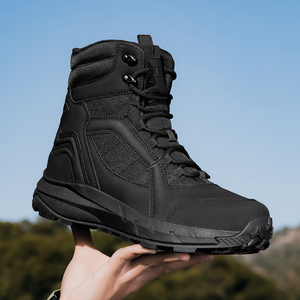 Botas Tácticas Ligeras para Hombre 2025, Botas de Combate de Talla Grande para Prácticas al Aire Libre, Antideslizantes, Impermeables, Altura hasta el Tobillo - Product Image 1