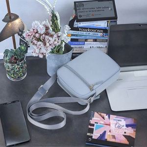 Sac bandoulière pliable et portable léger avec logo personnalisable - Product Image 3