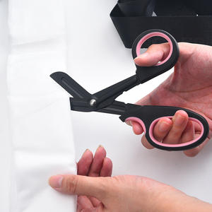 กรรไกรตัดผ้าพันแผลทางการแพทย์แบบใหม่ ดีไซน์ใหม่ ไม่ติดเหล็ก สแตนเลส สำหรับพยาบาล นักเรียน EMT ช่างปฐมพยาบาล - Product Image 4