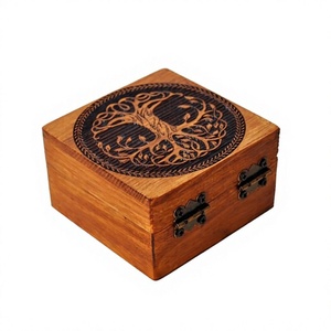 Caja de Almacenamiento de Madera Maciza con Símbolo Nórdico Cuadrado de Alta Resistencia al por Mayor |   Caja Organizadora de Rituales de Altar Grabada con Cierre Frontal, Venta al por Mayor - Product Image 3