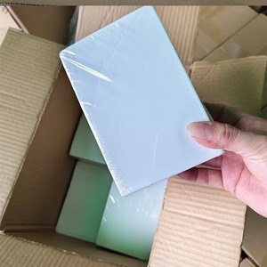 Papel Térmico Plegable Zhongchen 100x150x500mm, Etiqueta Autoadhesiva de una Cara para Logística de Entrega Exprés - Product Image 1