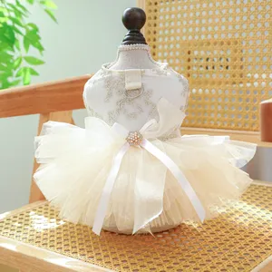 Abito da sposa per cani da principessa bianco per piccoli animali domestici medi traspirante abbigliamento estivo per animali con pulsante di cordino - Product Image 1