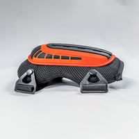 Genouillères robustes avec bordure orange, coque rigide, design flèche, boucles triangulaires et boutons-pression - Fabrication OEM, vente en gros personnalisée