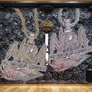 Nouveau design – Breloques hip-hop pour femme en argent sterling 925 véritable plaqué or avec moissanite VVS, forme médaille, bijoux fins personnalisés - Product Image 3